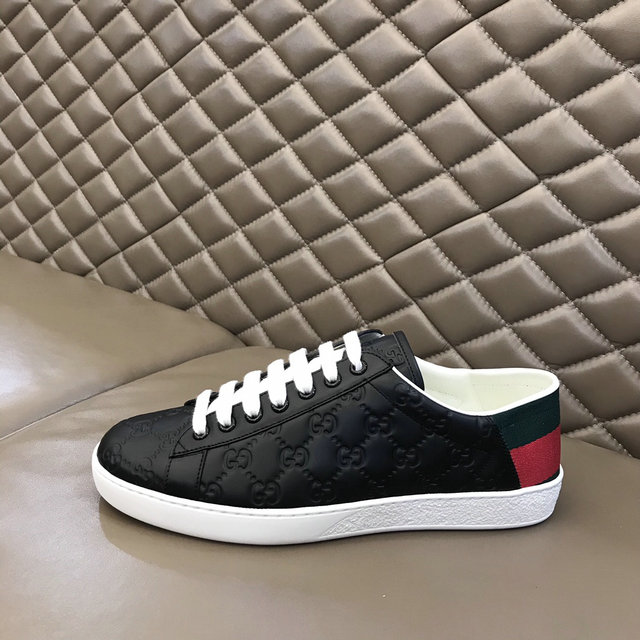 men gucci shoes-153